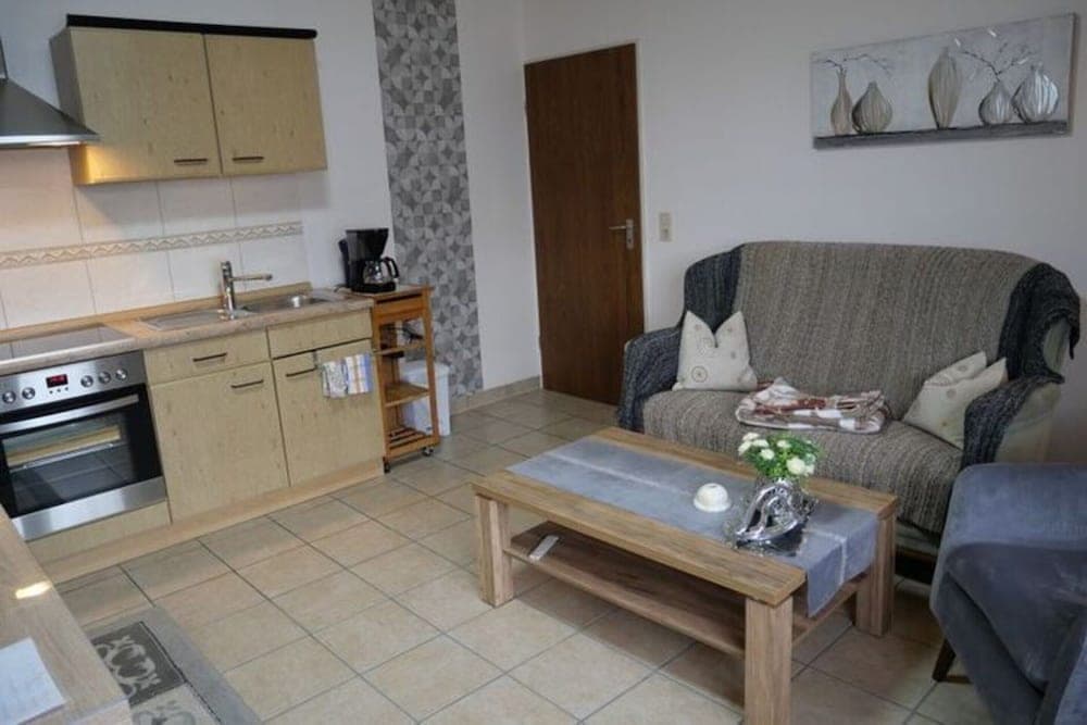 Cozy Apartment in Strotzbüsch near Eifel Center