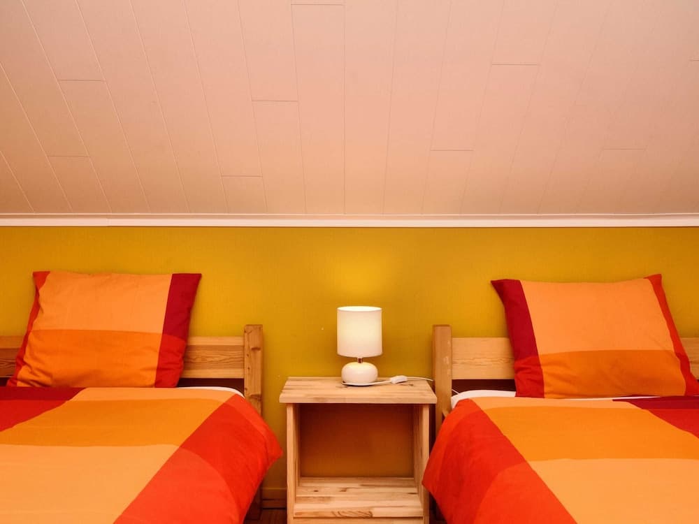 Family Retreat With Garden