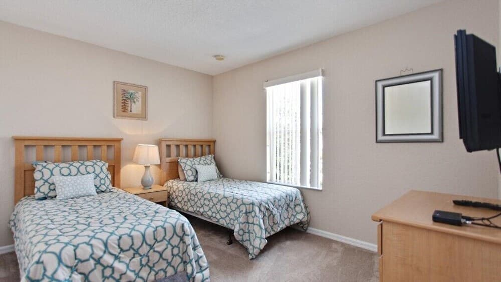 King Triton's Townhome at Regal Oaks