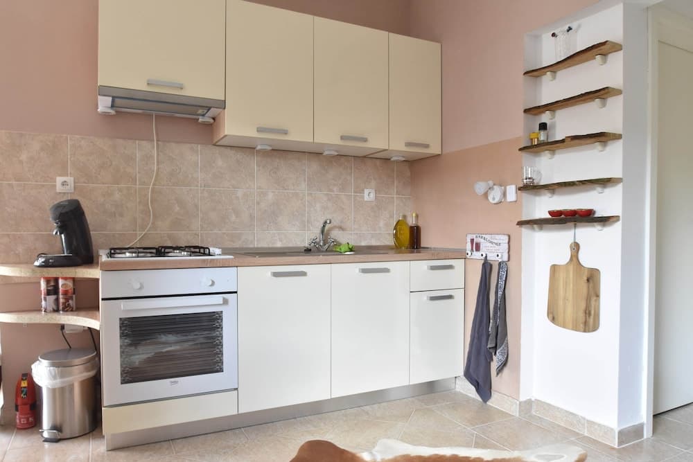 This Pleasant Holiday Home is an Ideal Starting Point to Explore Dalmatia