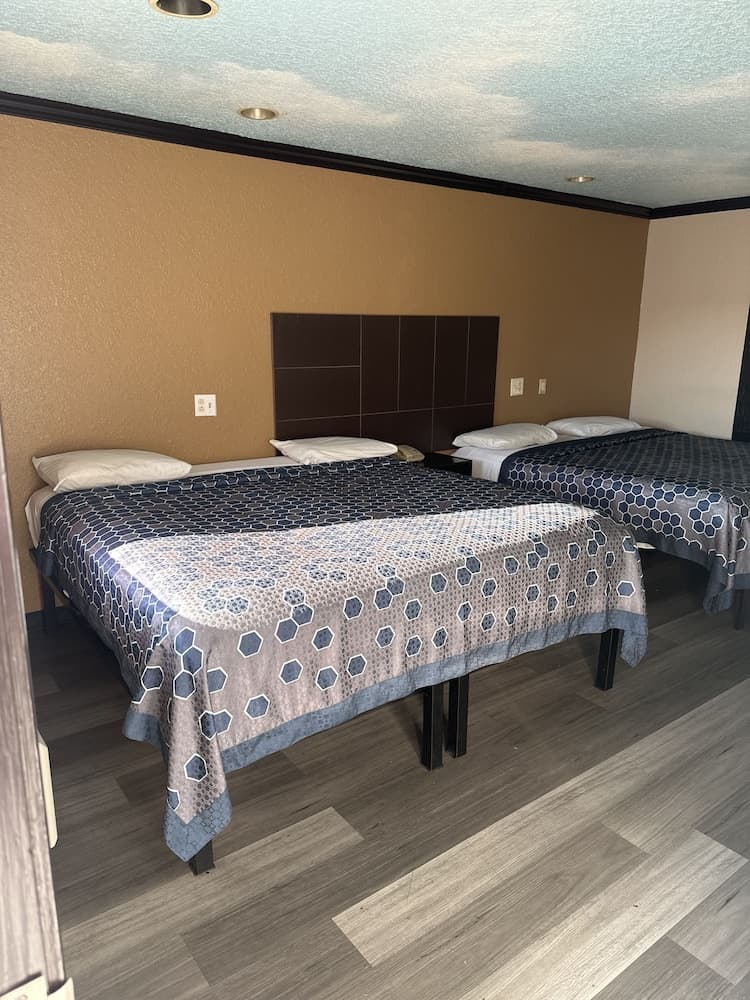 Luxury Inn and Suites