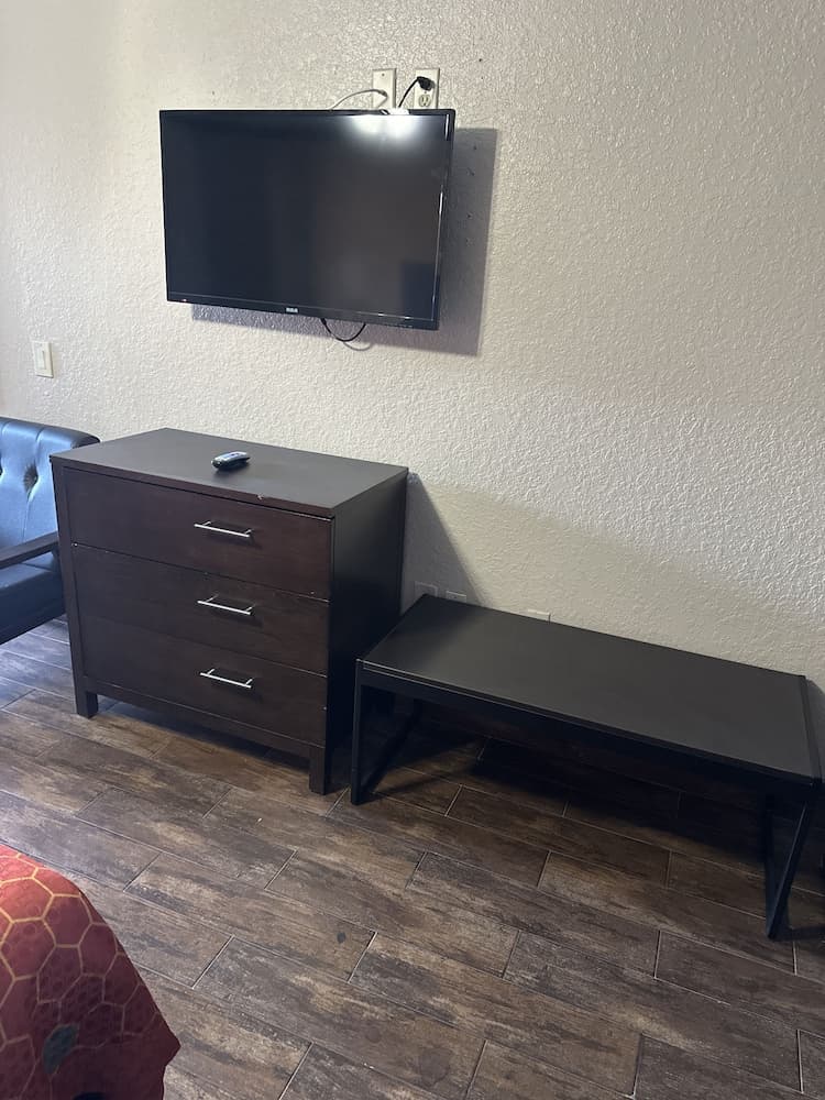 Luxury Inn and Suites