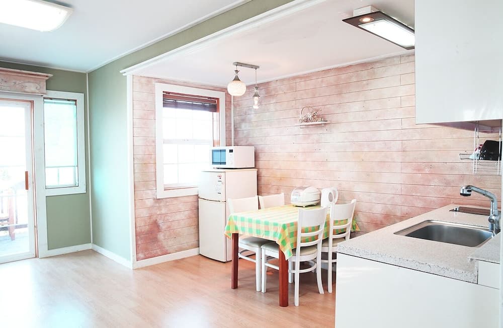 Buan Never Ending Story Pension