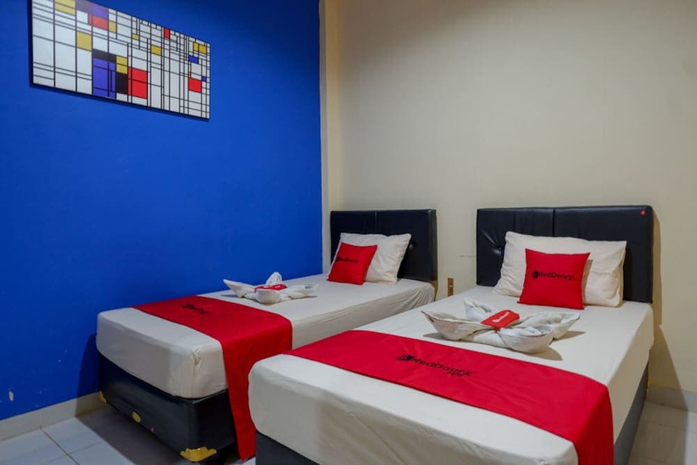 Urbanview Hotel Double Tree Purwokerto