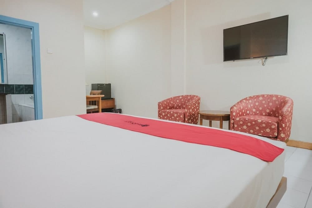 RedDoorz near Transmart Jambi