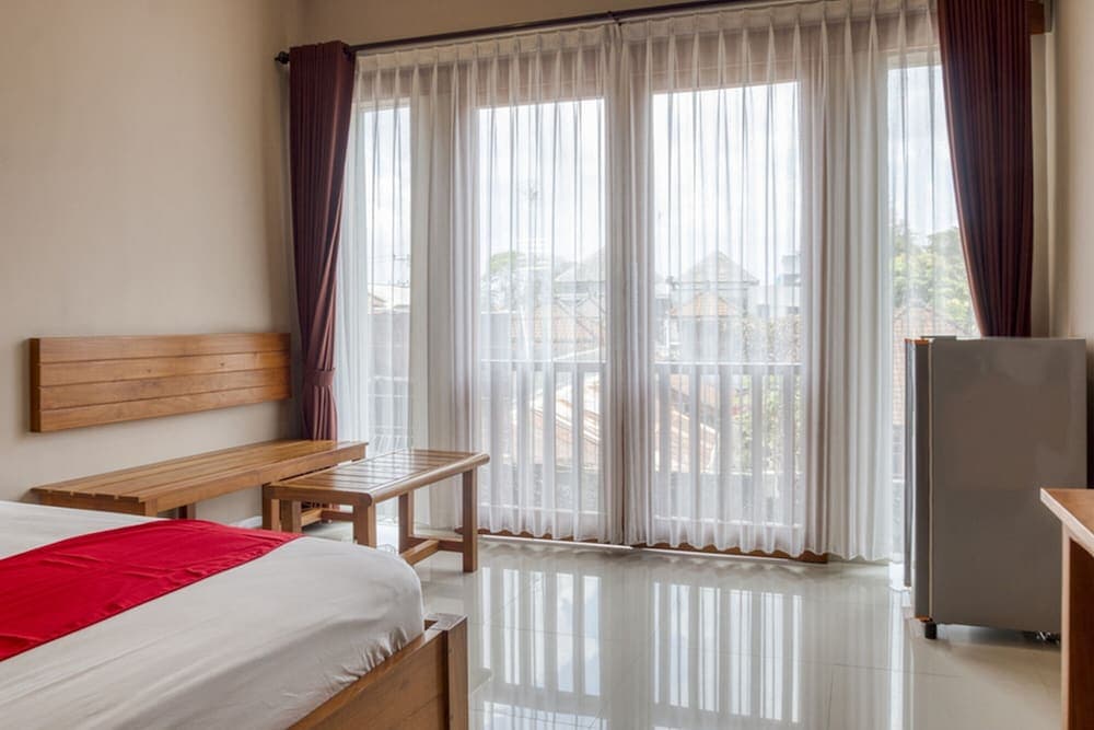 RedDoorz @ Gunung Sanghyang Kerobokan