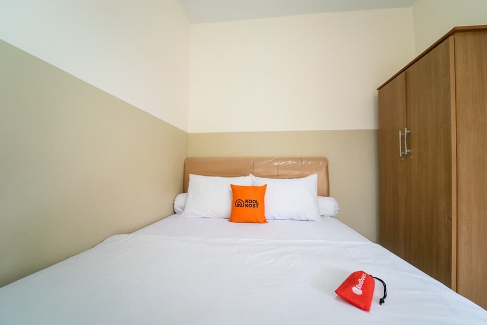 KoolKost near BTC Fashion Mall 2