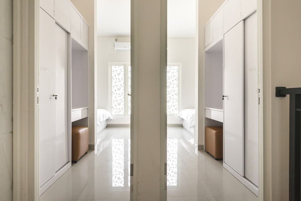 KoolKost near T2 Juanda Airport