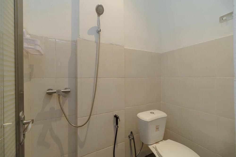 RedDoorz Syariah near RSUD Siti Fatimah Palembang