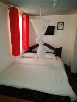 Guest House Hotel Chrisna - Hostel