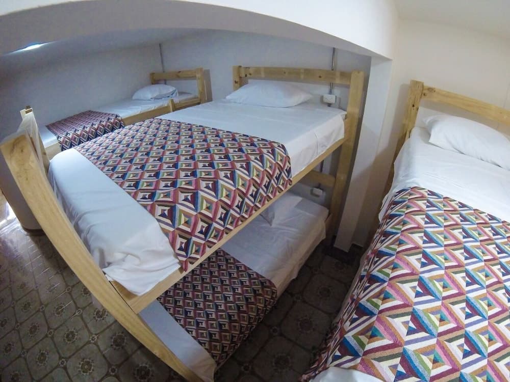 La Otra Mitad Hostel