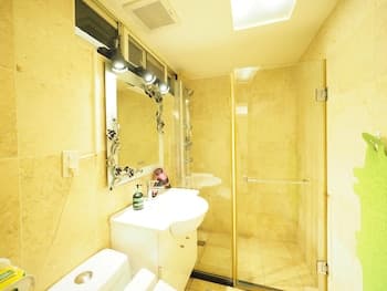 SOGO & Park Homestay