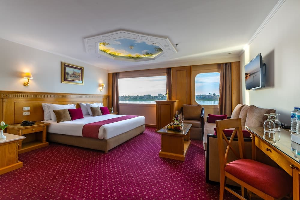 MS Chatteau lafayette Nile Cruise