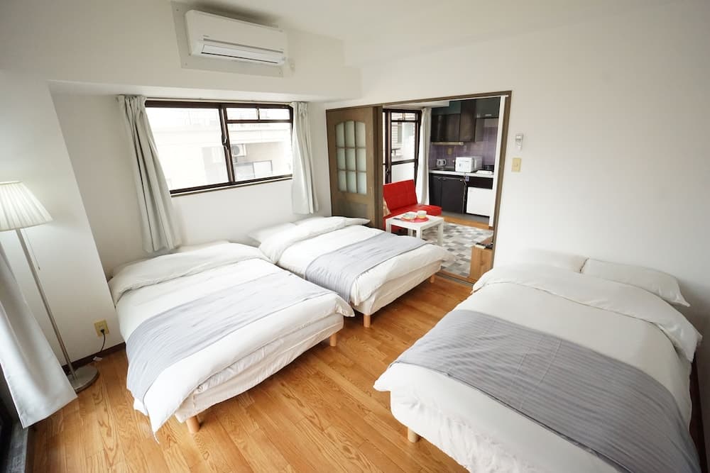 Terry's Apartment Shinsaibashi East I G10E