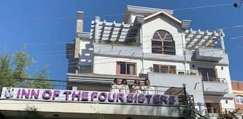 Inn of the Four Sisters