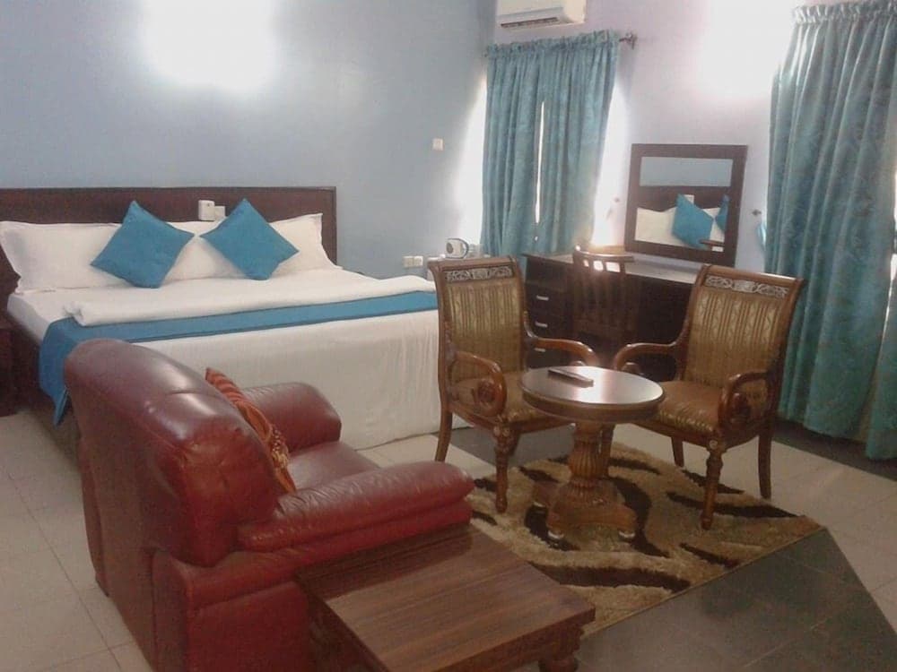 Venus Hotels & Suites