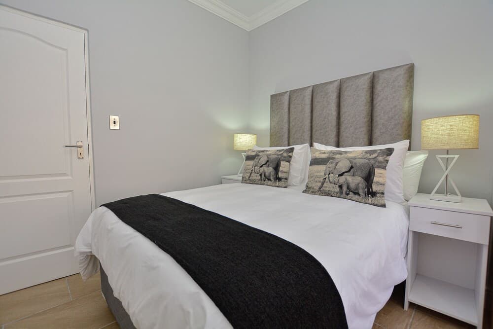 The Blue Sapphire Guesthouse