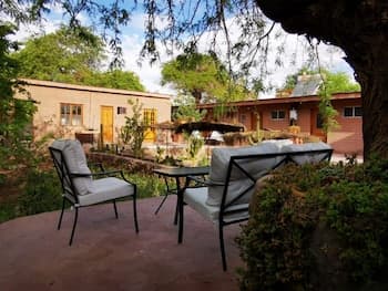 Barros Antai Bed & Breakfast