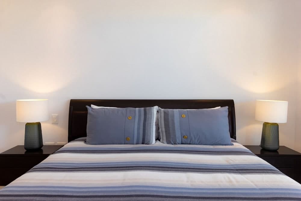 Elements Garden House 22 2 Bedroom Condo by Redawning