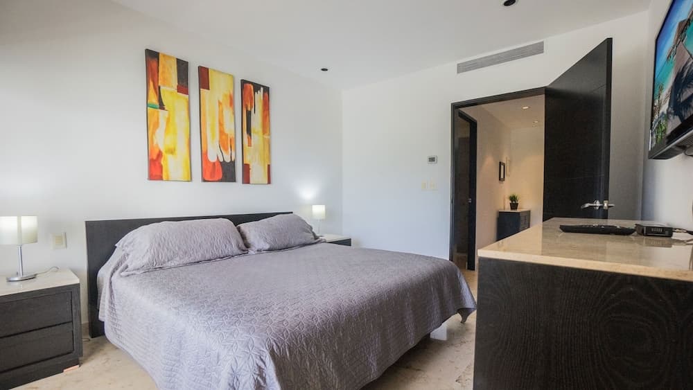 Elements 220 2 Bedroom Condo by RedAwning