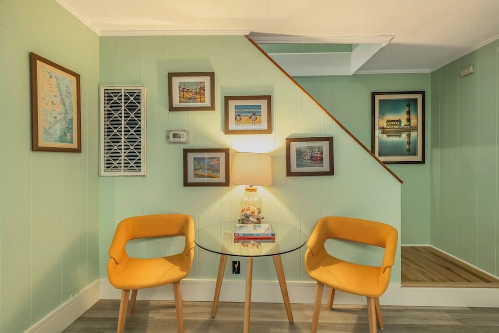 Island Guesthouse and Motel