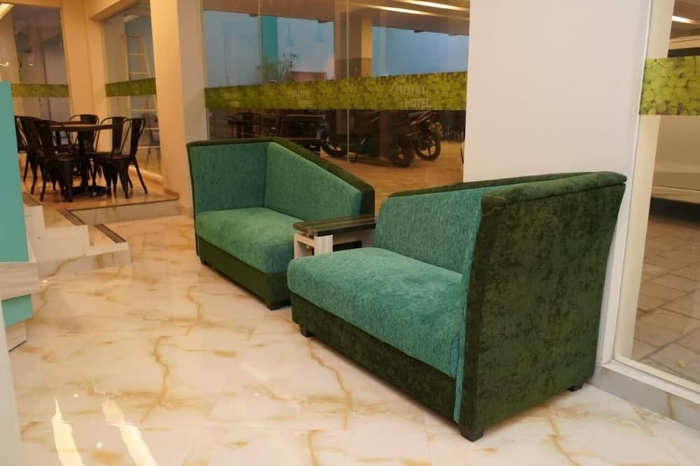 Aruuman Hotel Simpanglima Semarang