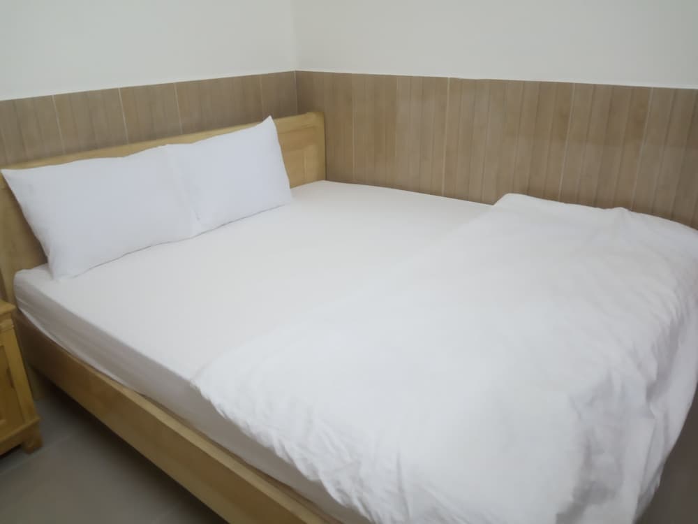 OYO 755 Thai Son Hotel