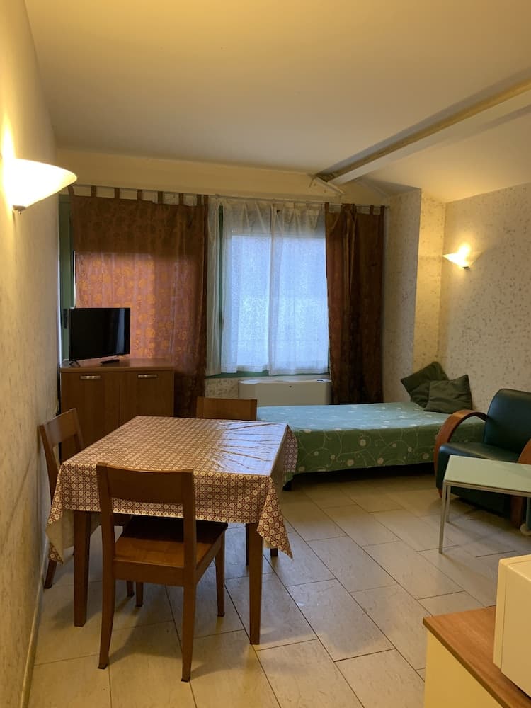 Two-room Apartment for 1 up to 3 People max