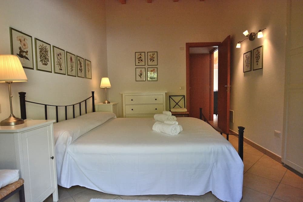 Apartment Bardino with Pool