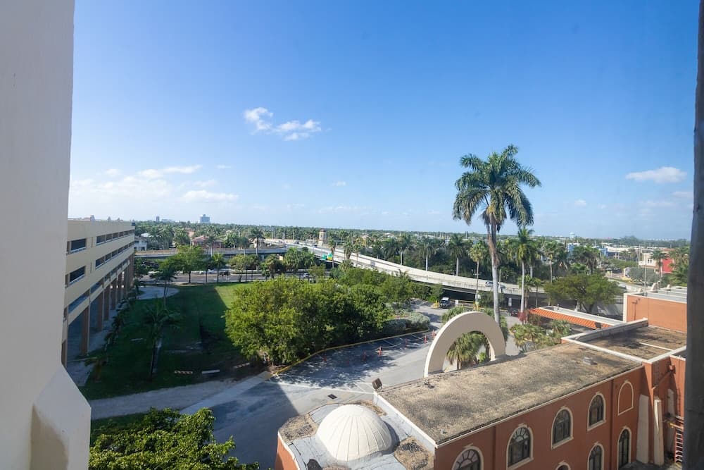 608 Studio Apt Hollywood Beach