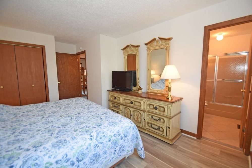 Barge Road 13605 3 Bedroom Home by Redawning