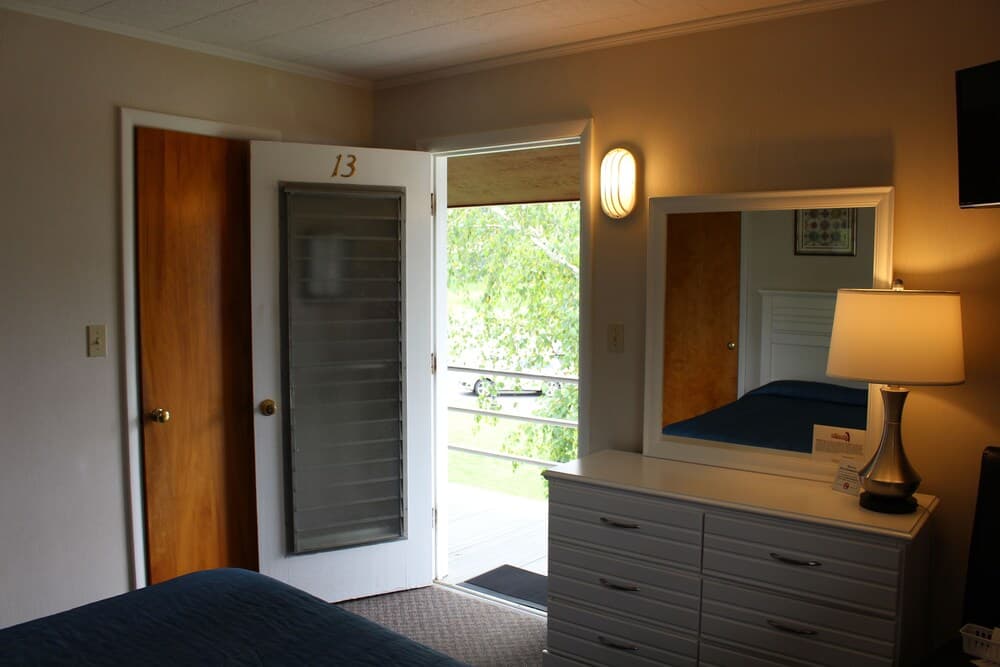 Sunny Hill Resort and Golf Course – All-Inclusive