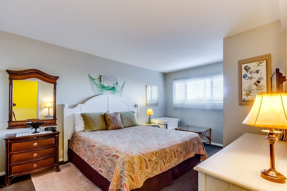 The Summit by Forehand Rentals