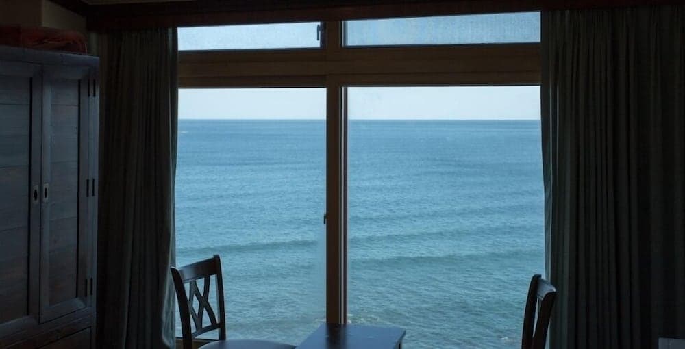 Benikea Mountain and Sea Daepo Port