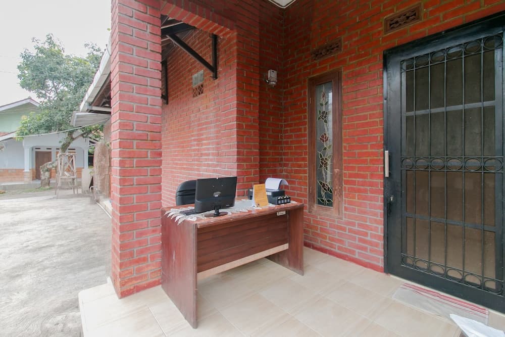 SPOT ON 2750 Ayu Homestay Syariah