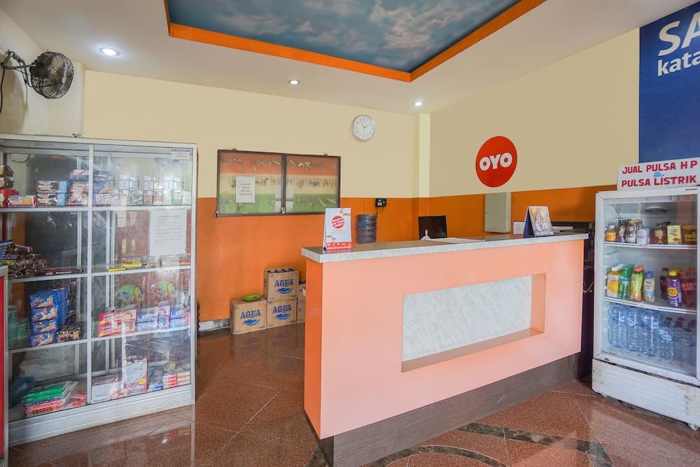 Super OYO 2639 Oxy Townhouse