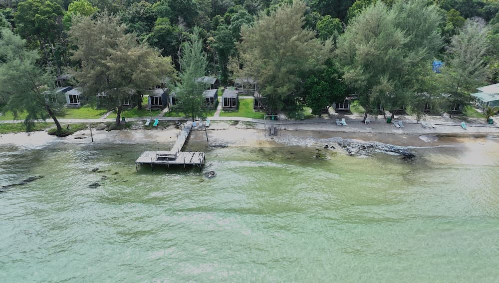 Sandy Beach Bungalows by EHM