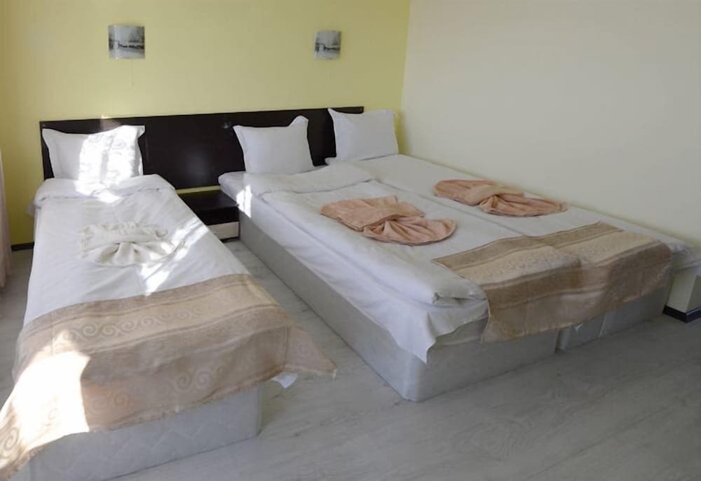 Kompleks Kralsko Selo