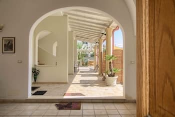 Triple Room City Centre With Ac,wifi,garden,bike