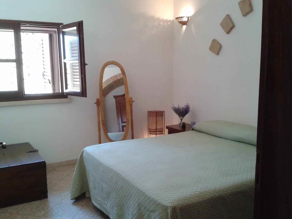 Mirto Sopra - Casa in Pietra sul Mare