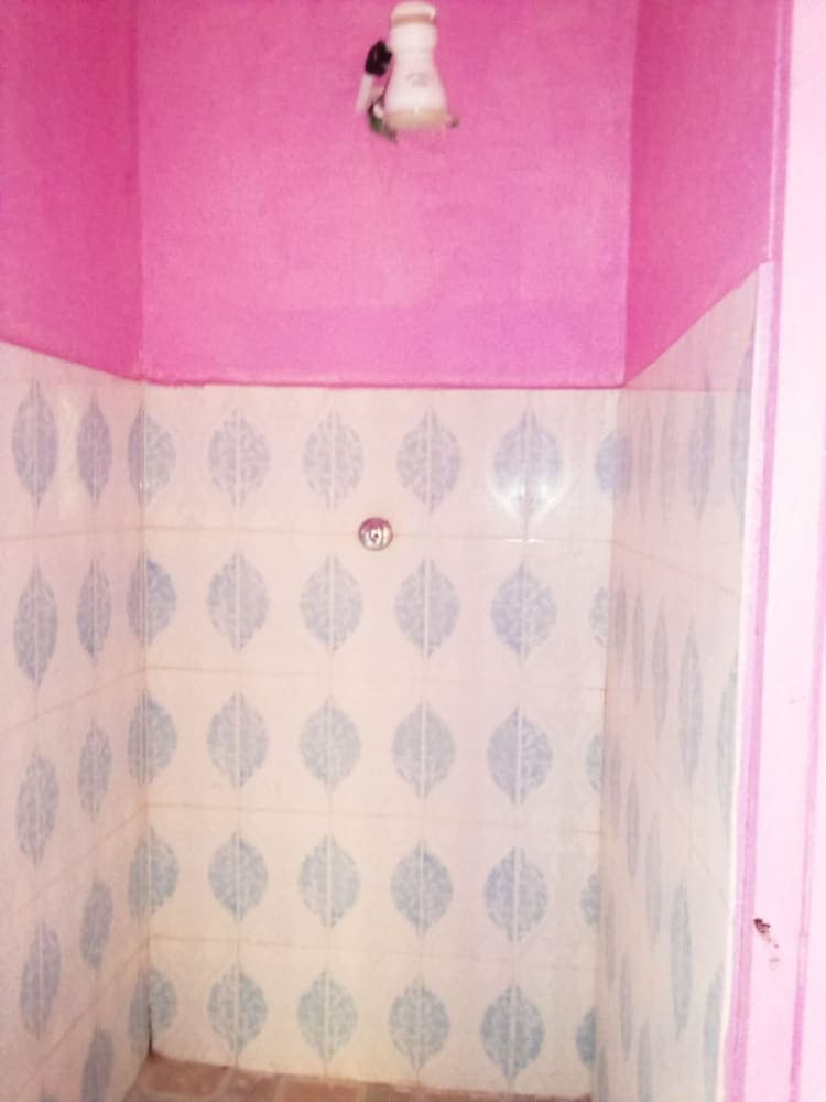 Down Town Guest House