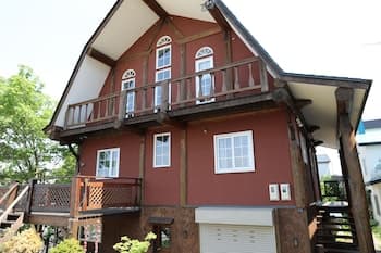 HDO Luxury Log House