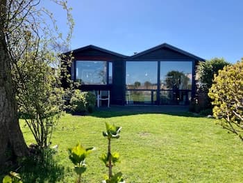 6 Pers House Marijke With Winter Garden and Direct Access to the Lauwersmeer