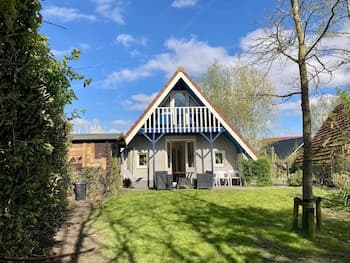 6pers House With a Private Terrace and Garden by the Lauwersmeer