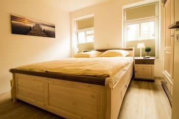 Frau Clara Haus - Ecke 2