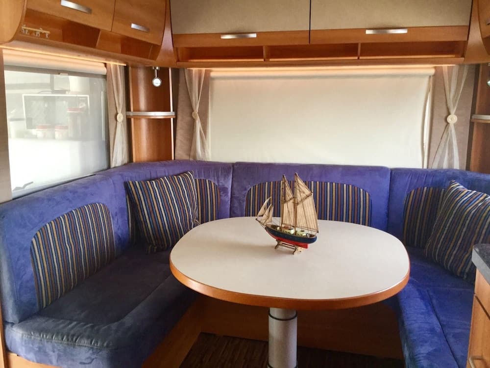 Schöner Wohnwagen 400 Meter vom Meer in Grömitz