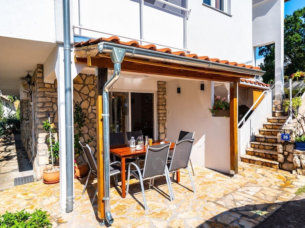 Apartment Maia Lena A1