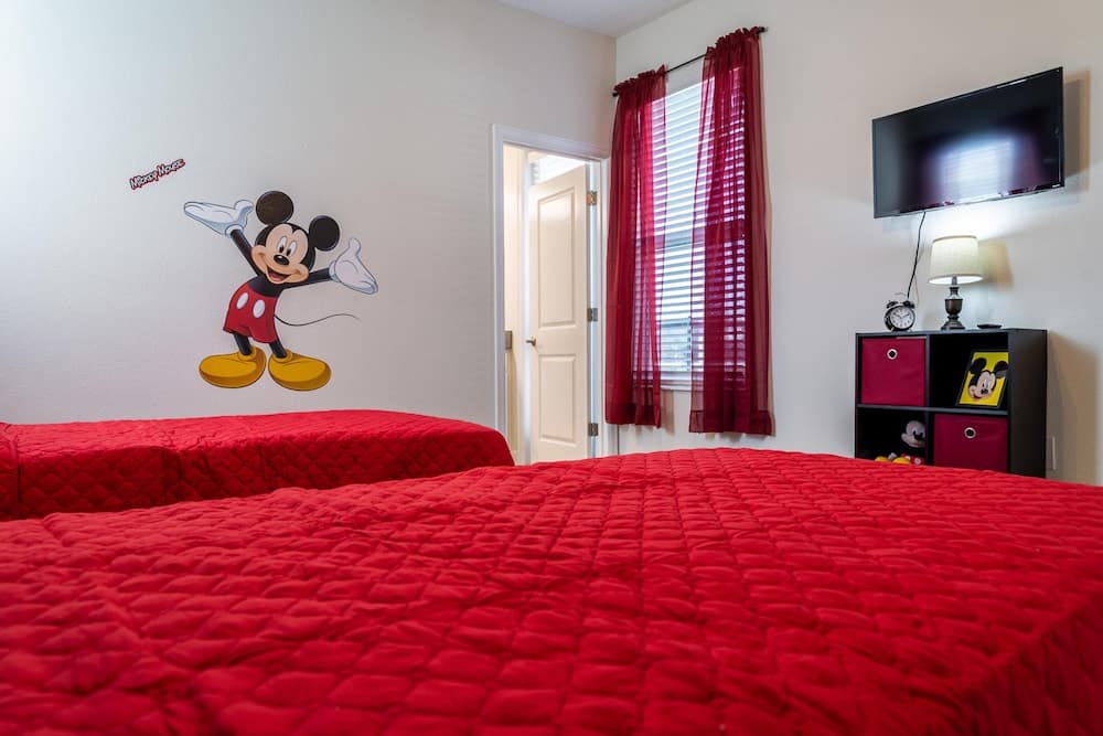 Safari Island by Orlando Short Term