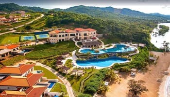 Villas in Pristine Bay