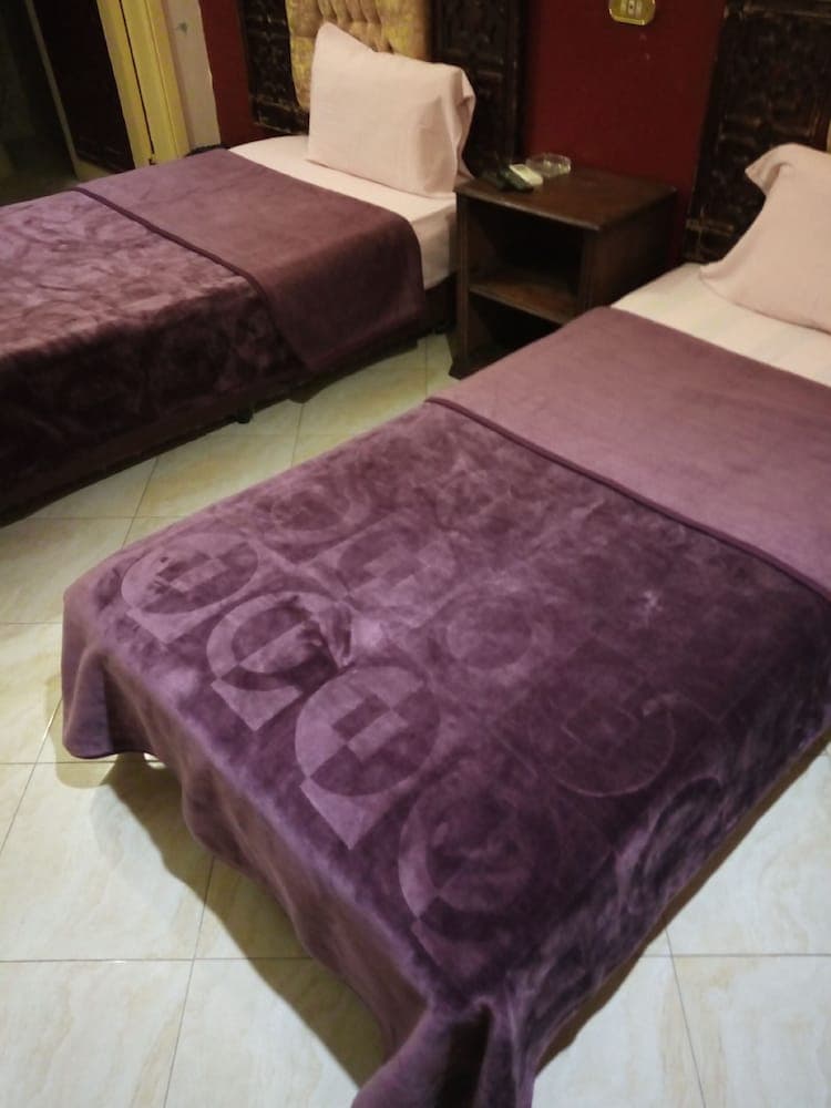 Sydna All Hussain Hotel